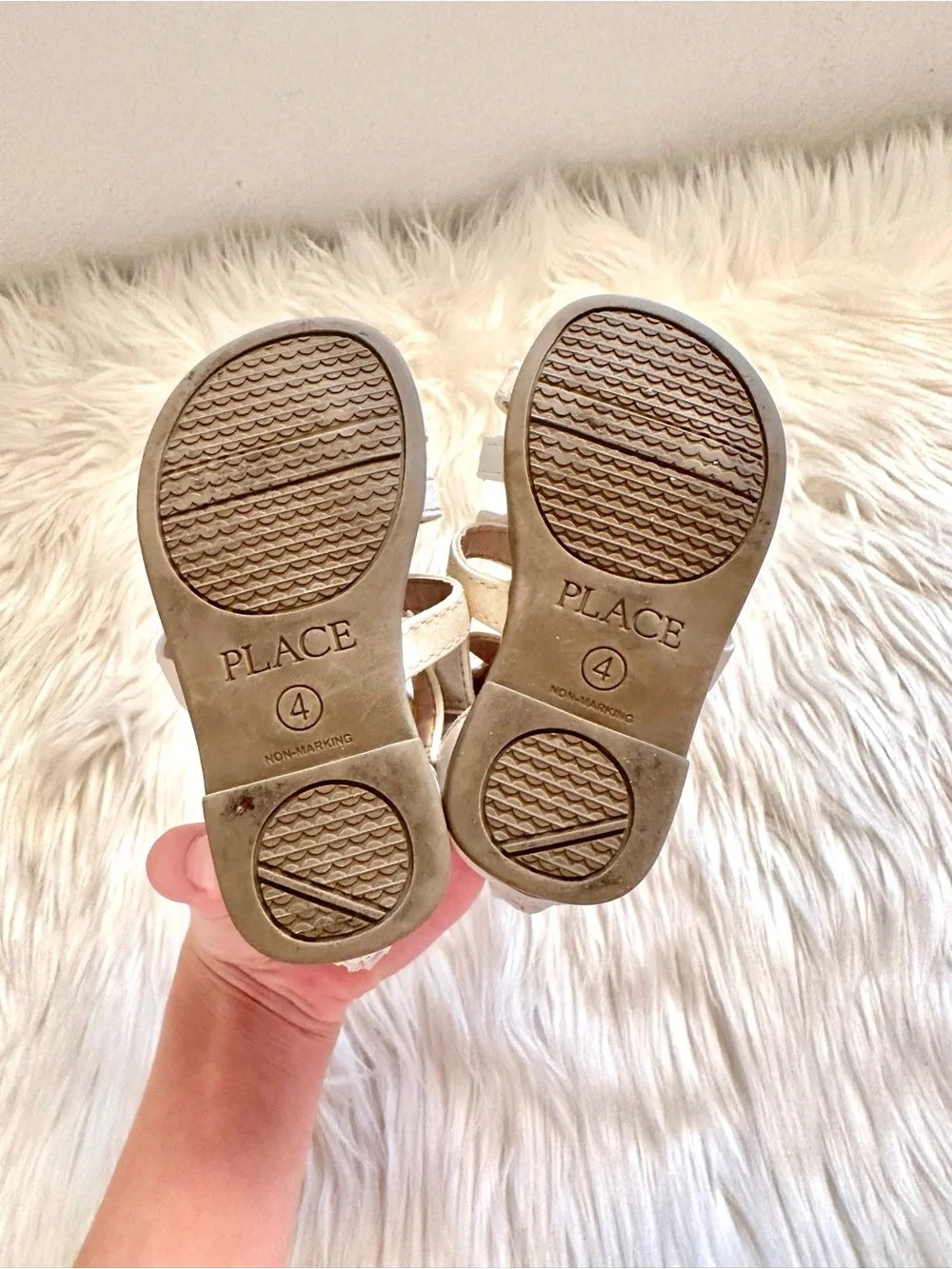 GLADIATOR BOW SANDALS